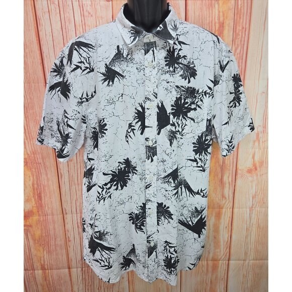 Vans XL Classic Fit Short Sleeve Button-Up Floral Shirt - Picture 1 of 8